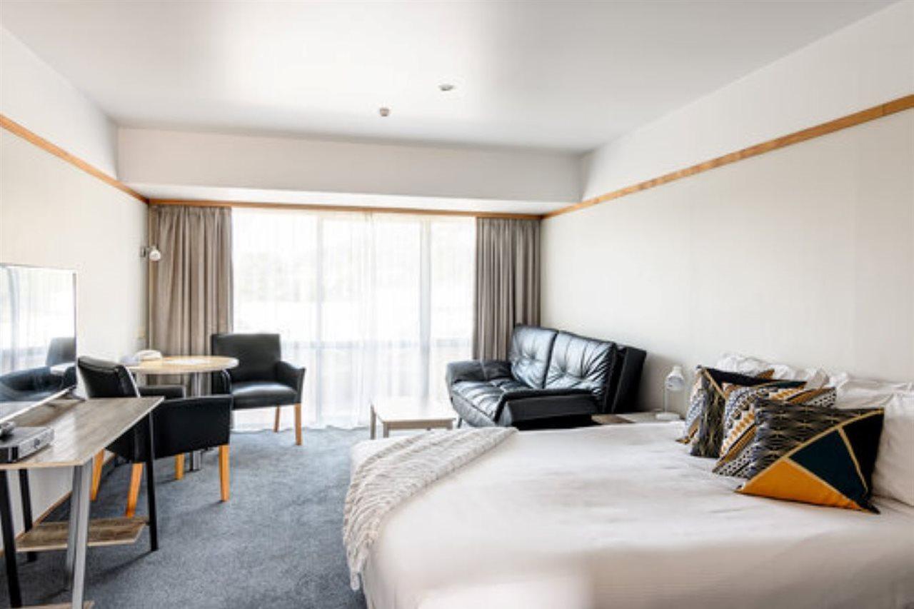 The Beachcomber Hotel 넬슨 외부 사진