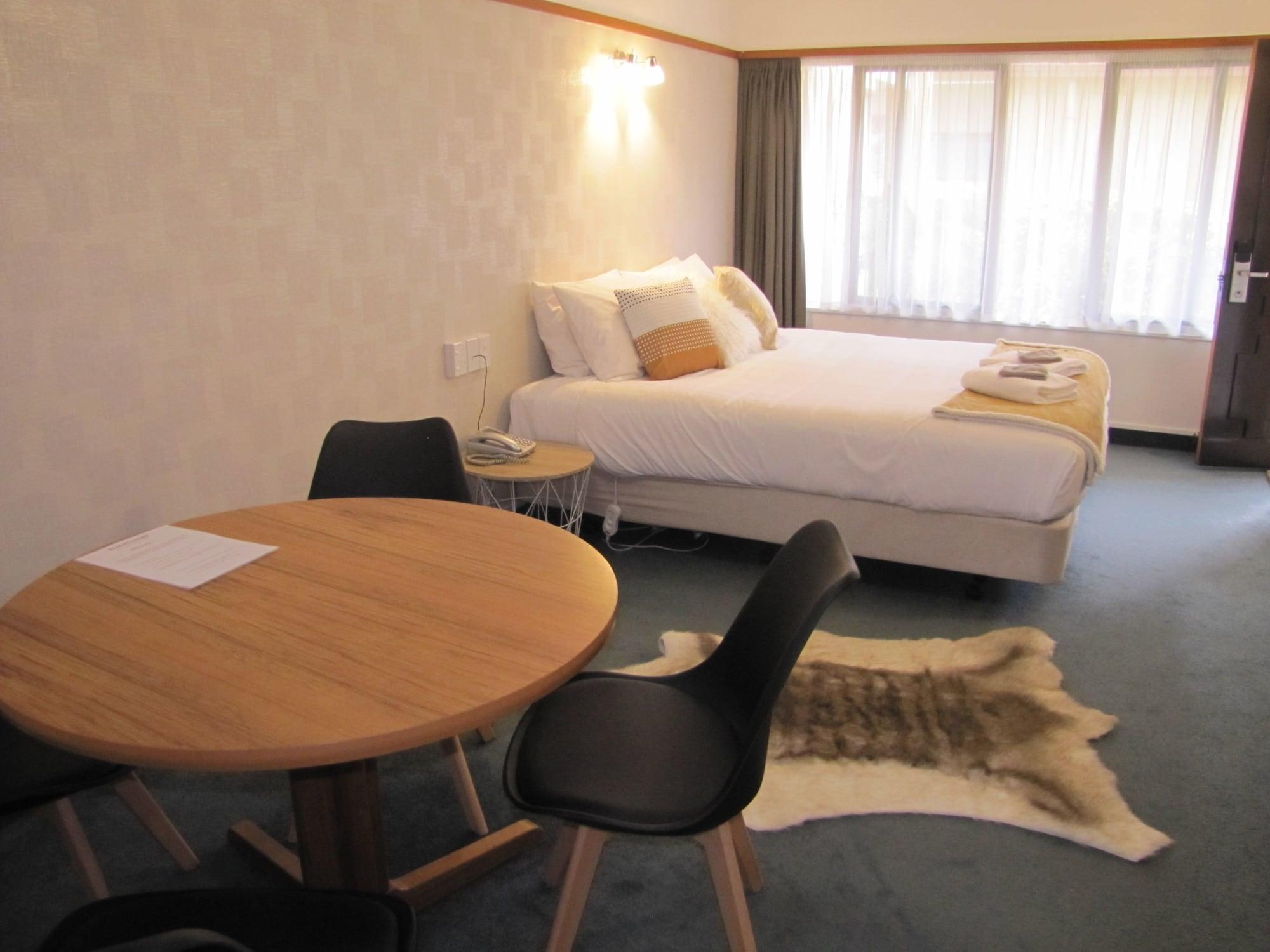 The Beachcomber Hotel 넬슨 외부 사진