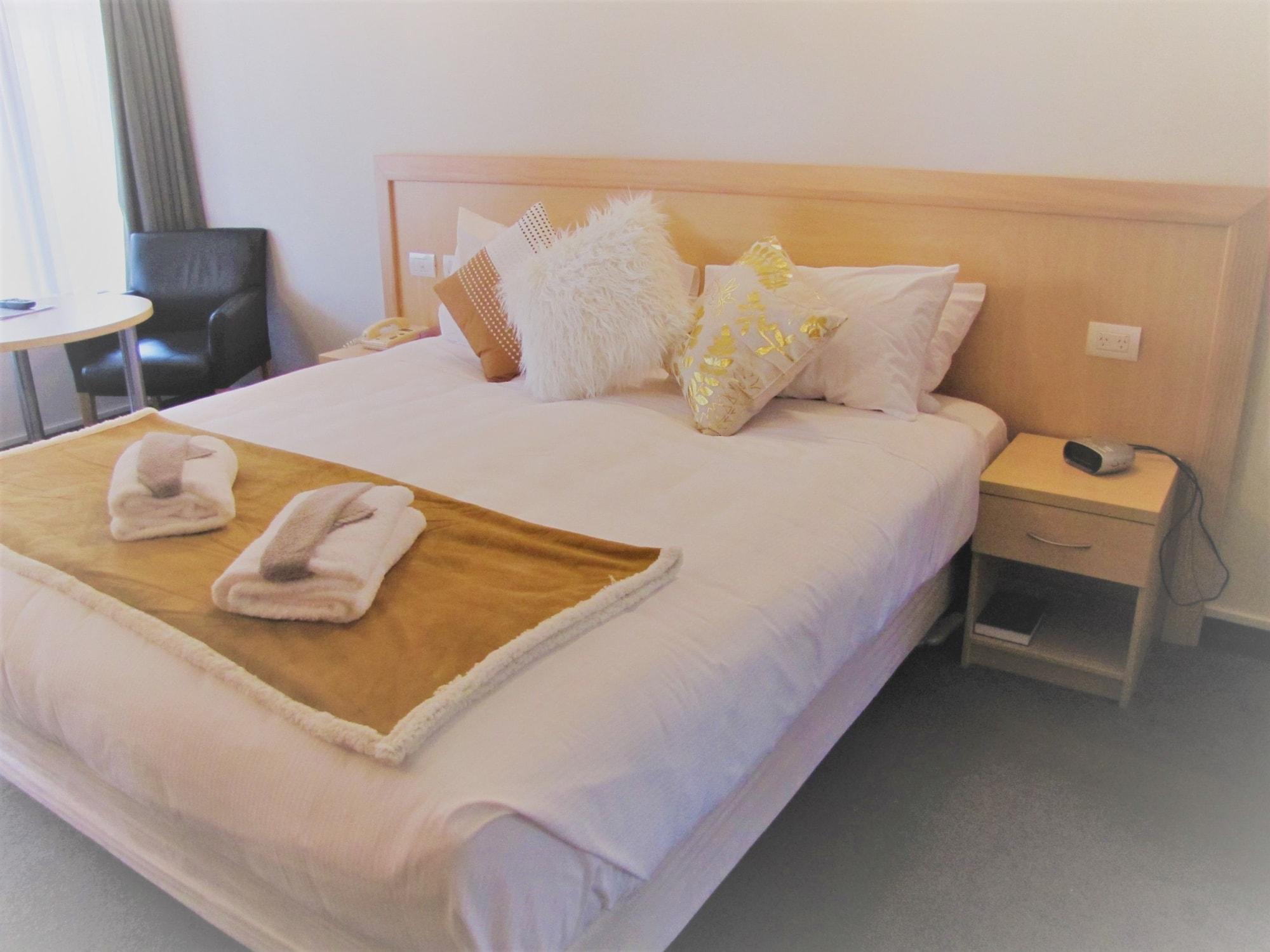The Beachcomber Hotel 넬슨 외부 사진