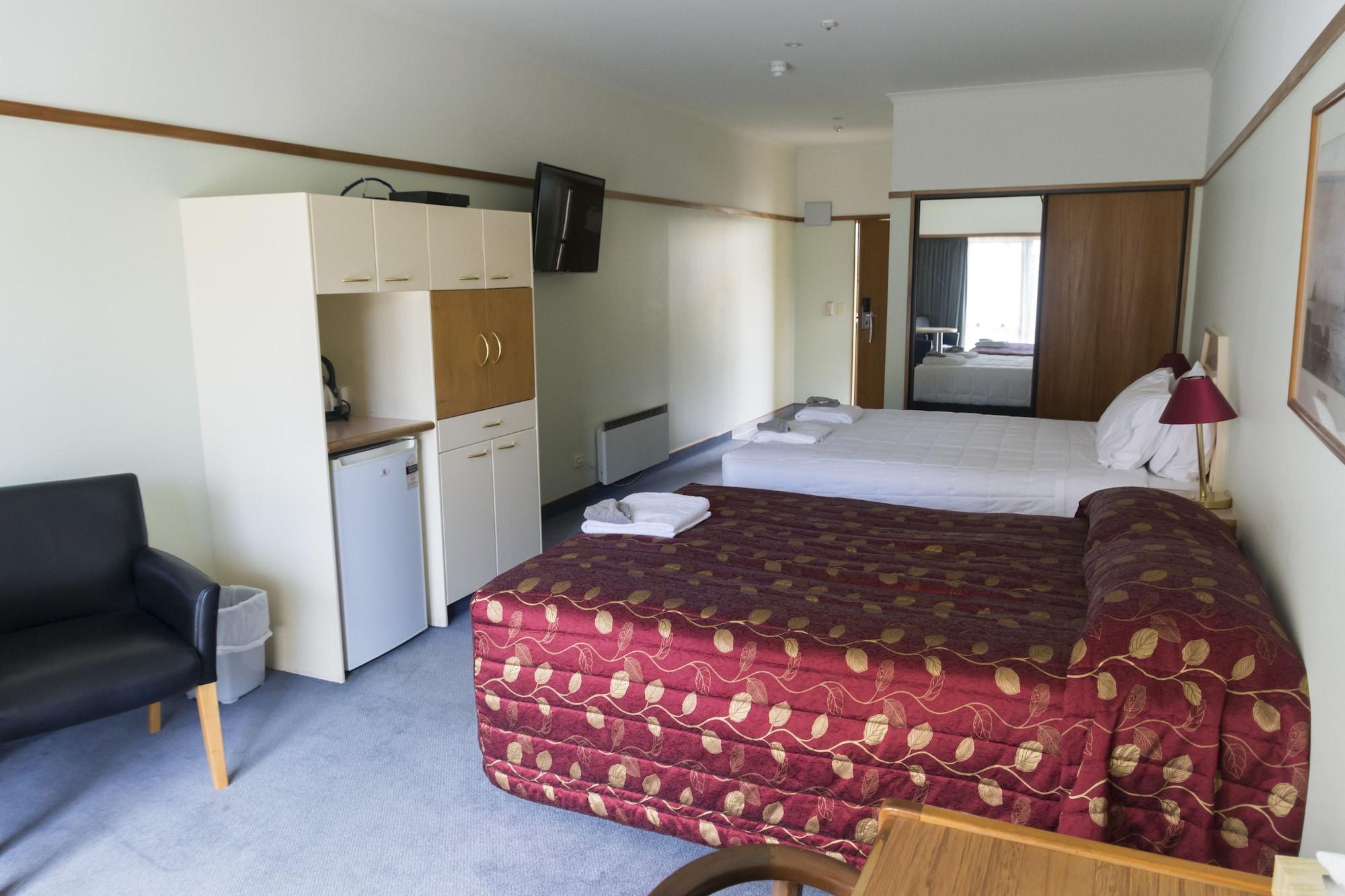 The Beachcomber Hotel 넬슨 외부 사진