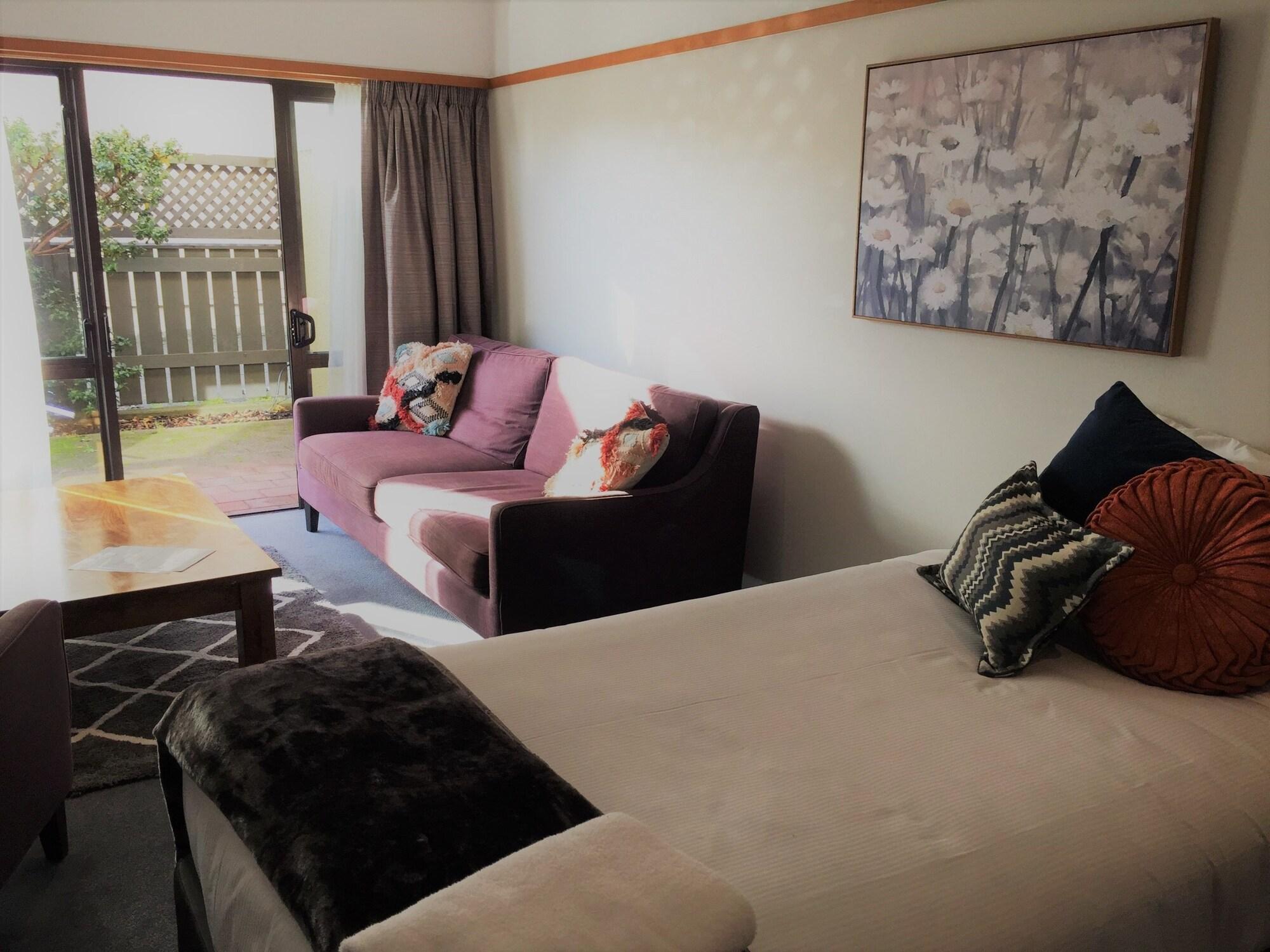 The Beachcomber Hotel 넬슨 외부 사진